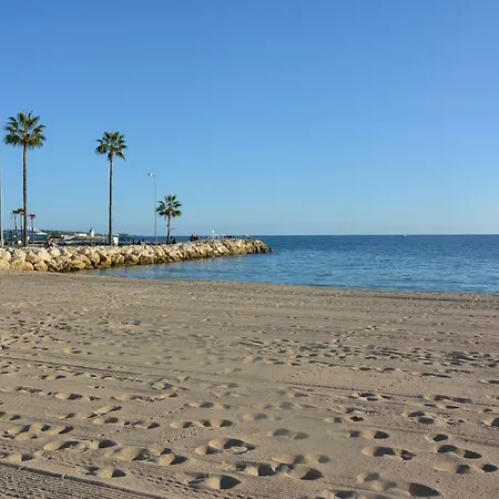 Le Miramar *